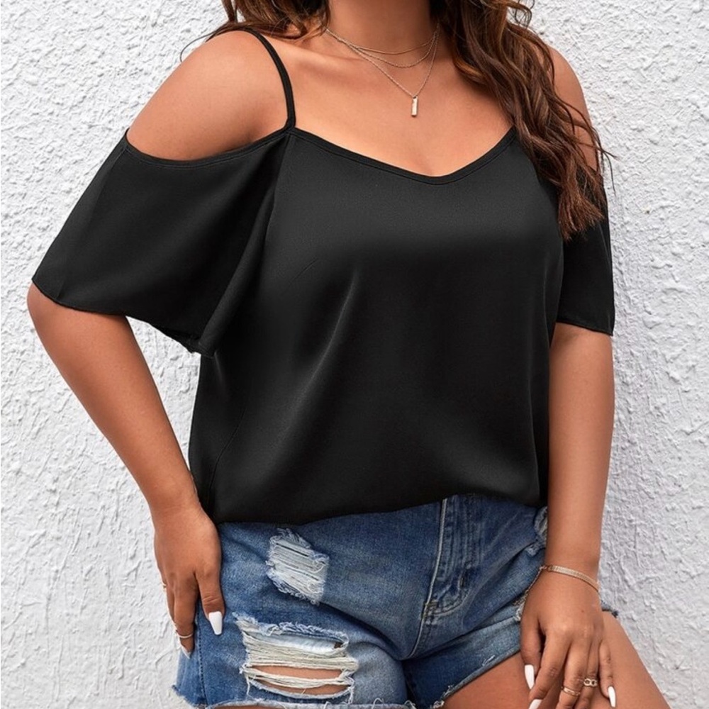 SHEIN Curve Black Cold Shoulder Top | Size 2XL | New